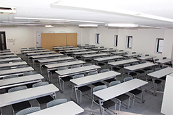 写真：4階 大会議室3