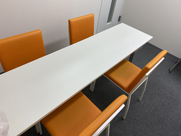 写真：2階 コミュニティースペース